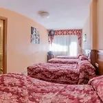 Isabel By Vivere Guest house
